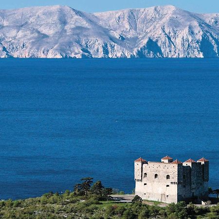 Nice Apartment In Senj With Ethernet Internet エクステリア 写真