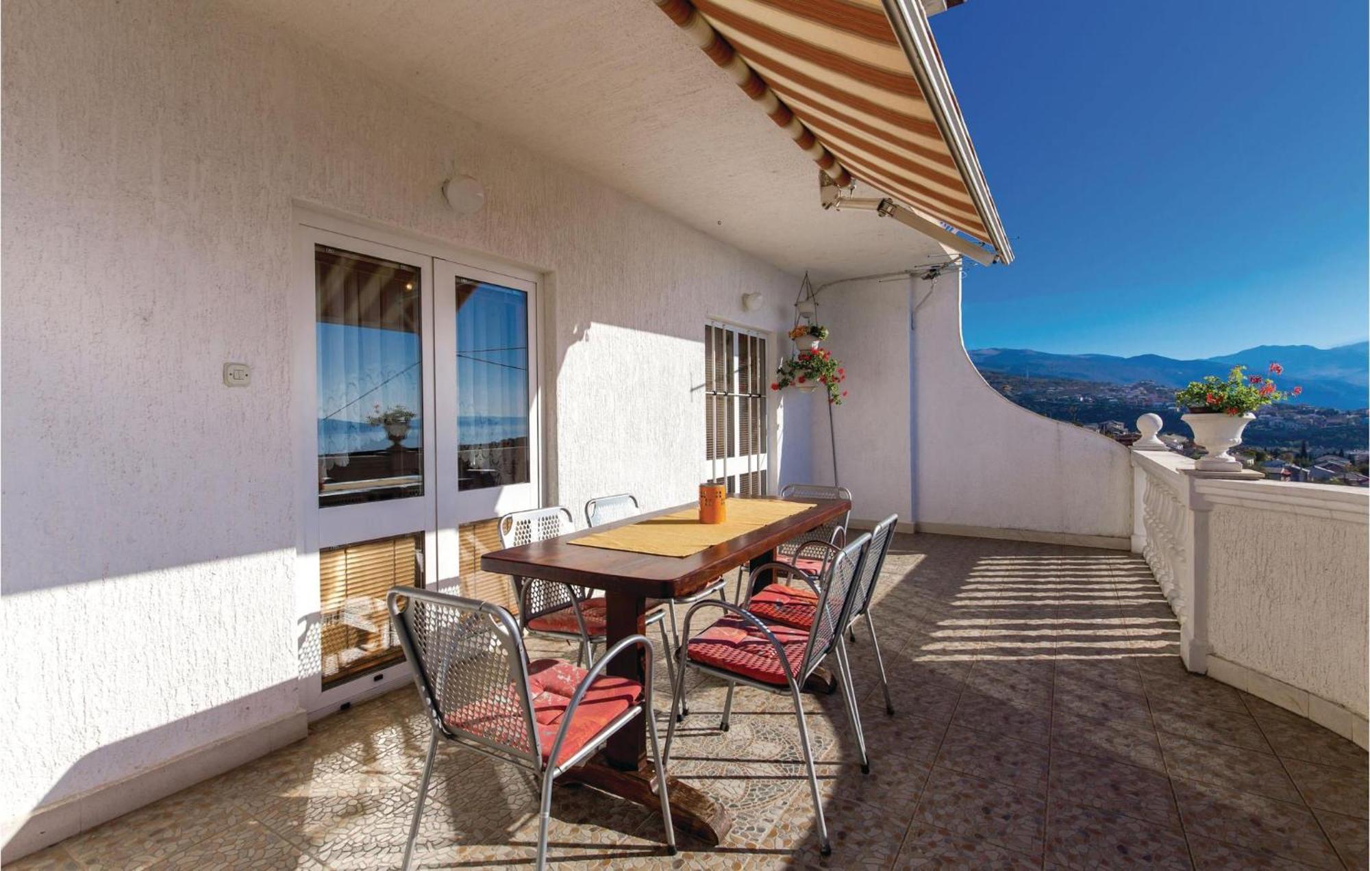Nice Apartment In Senj With Ethernet Internet エクステリア 写真